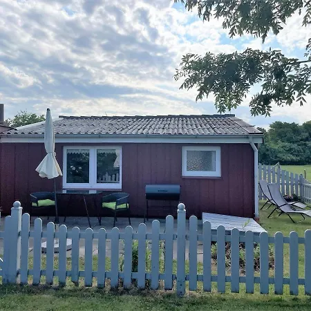 Prázdninový dům Hundeurlaub Bei Karin, Holzhaus, Eingezaeunter Garten, E-ladestation, Wlan, Ebenerdig Emmelsbüll-Horsbüll